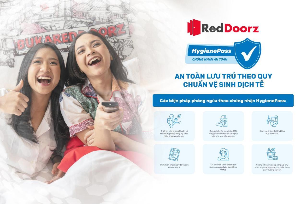 Reddoorz Near Nguyen Hue Walking Street 2 - Dorms Available Ho Či Minovo Město Exteriér fotografie