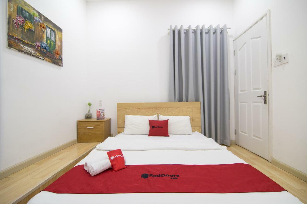 Reddoorz Near Nguyen Hue Walking Street 2 - Dorms Available Ho Či Minovo Město Exteriér fotografie